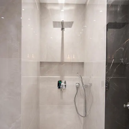 アパート Apartament2 Bulwar Staromiejski Stare Centrum ヴロツワフ